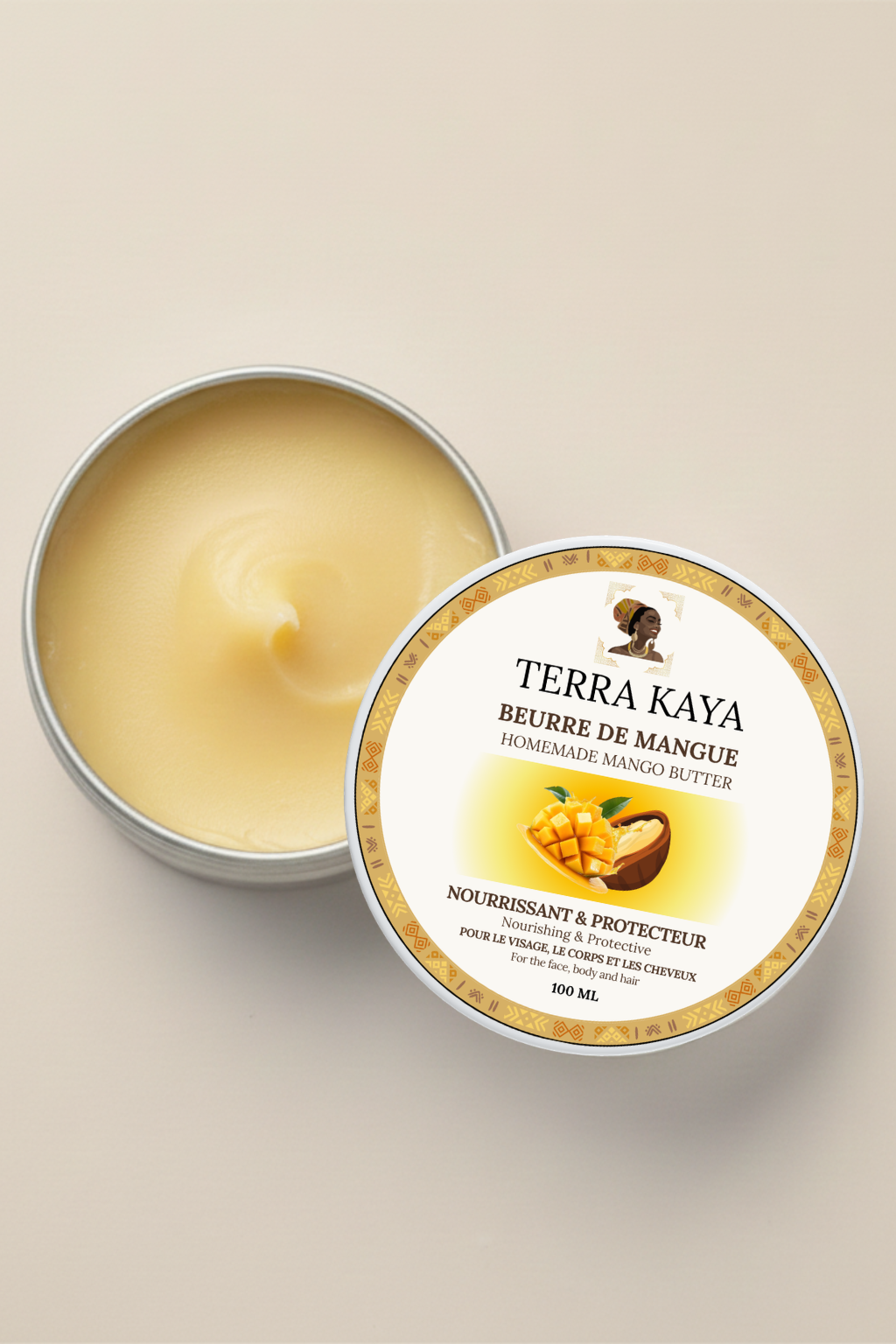 Pot de beurre de mangue artisanal Terra Kaya, soin naturel pour la peau et les cheveux